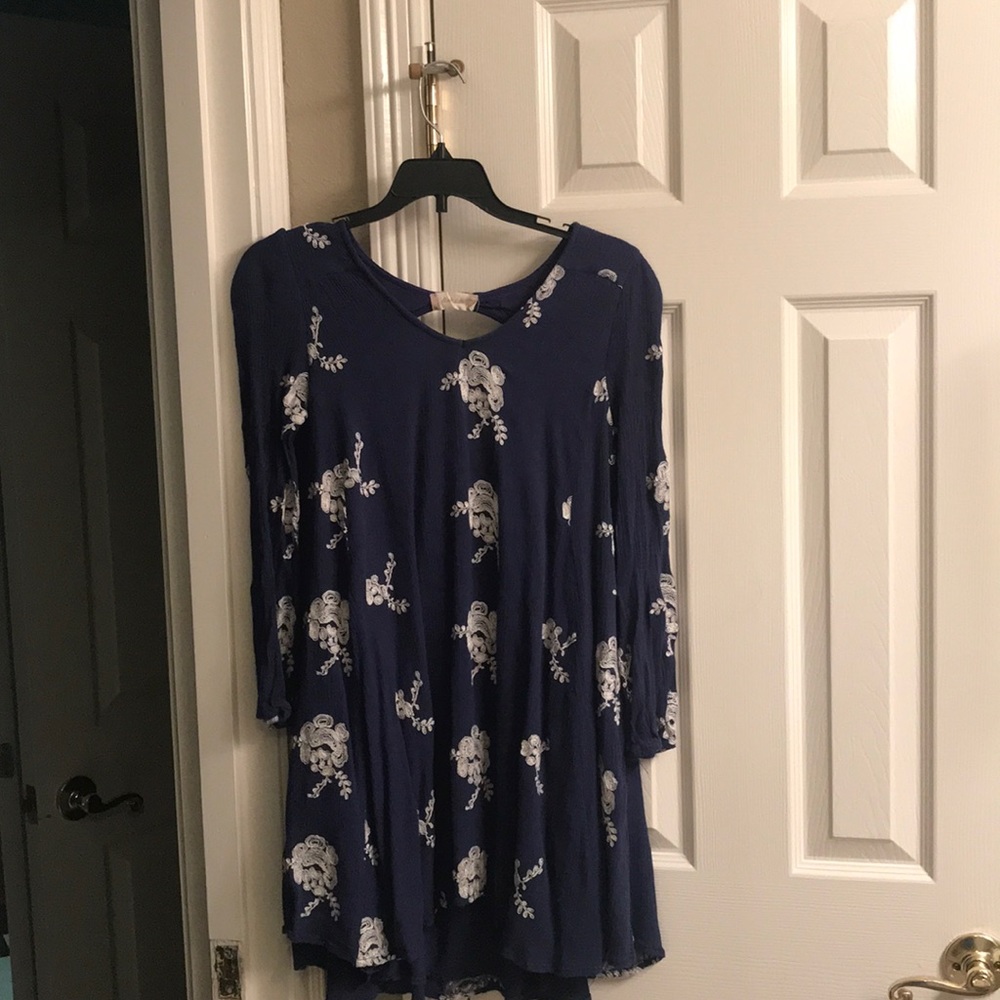 Size small navy dress from Altar’d State